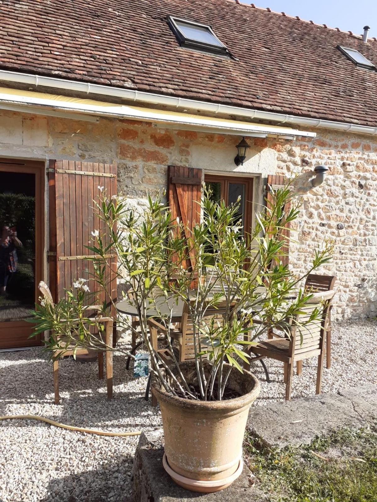 La Petite Breuille Villa Lainsecq Bagian luar foto